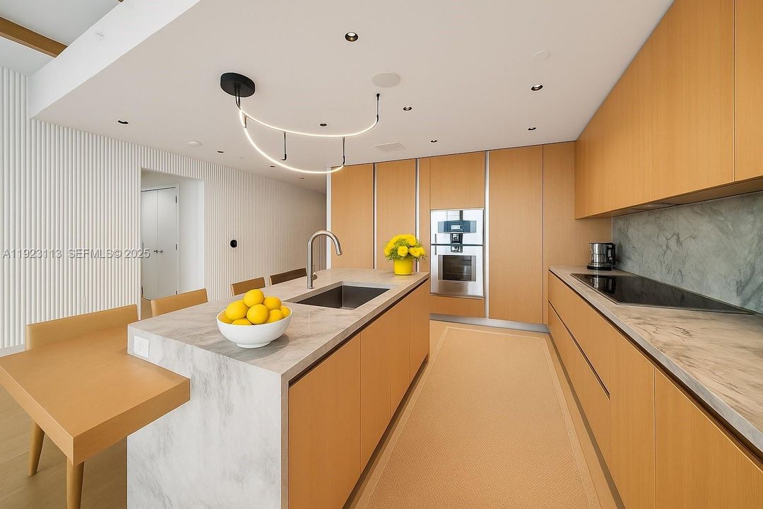 待售: $4,600,000 (3 贝兹, 3 浴室, 2178 平方英尺)