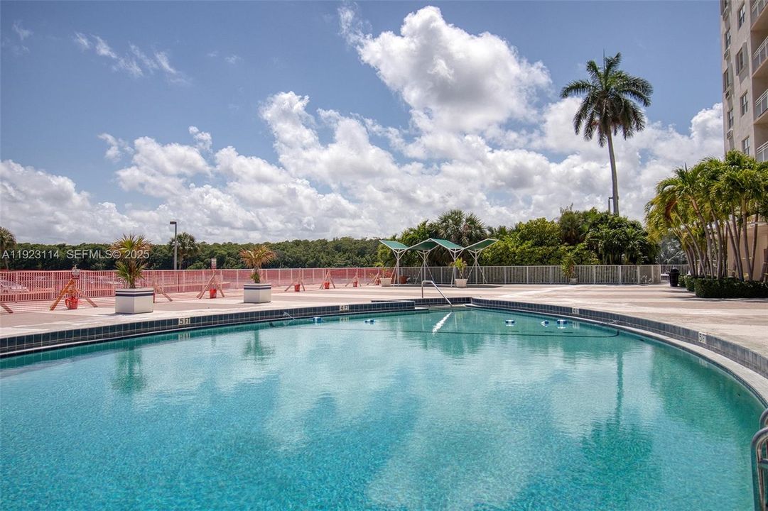 En Renta: $1,999 (1 camas, 1 baños, 705 Pies cuadrados)