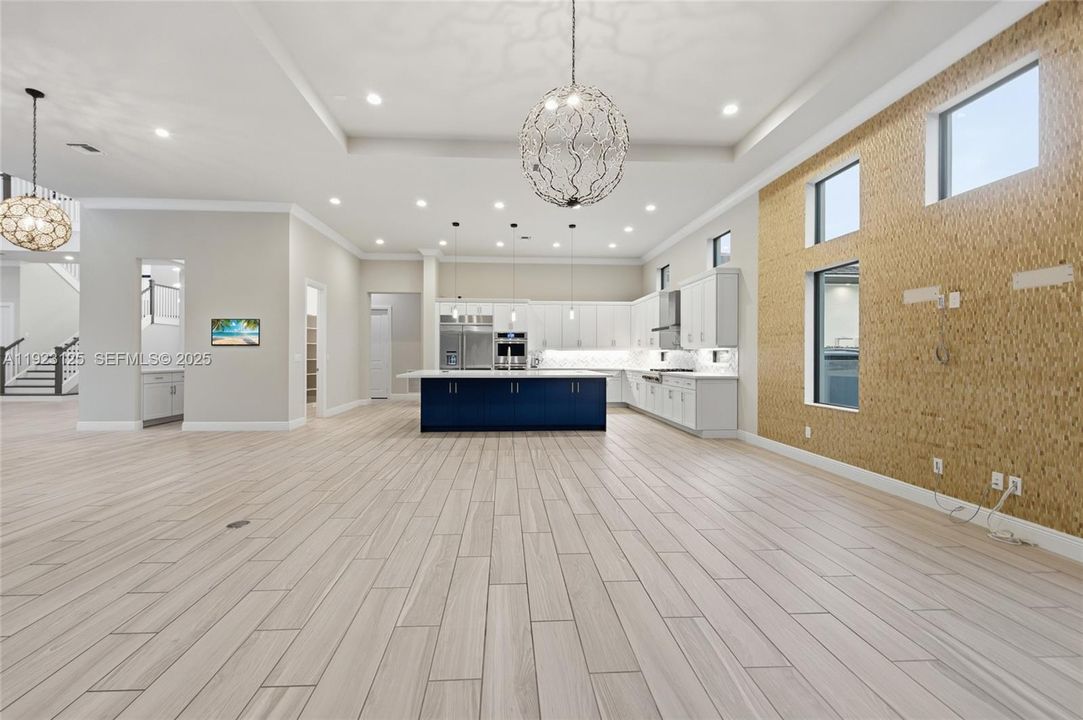 En Venta: $4,225,000 (7 camas, 8 baños, 7895 Pies cuadrados)