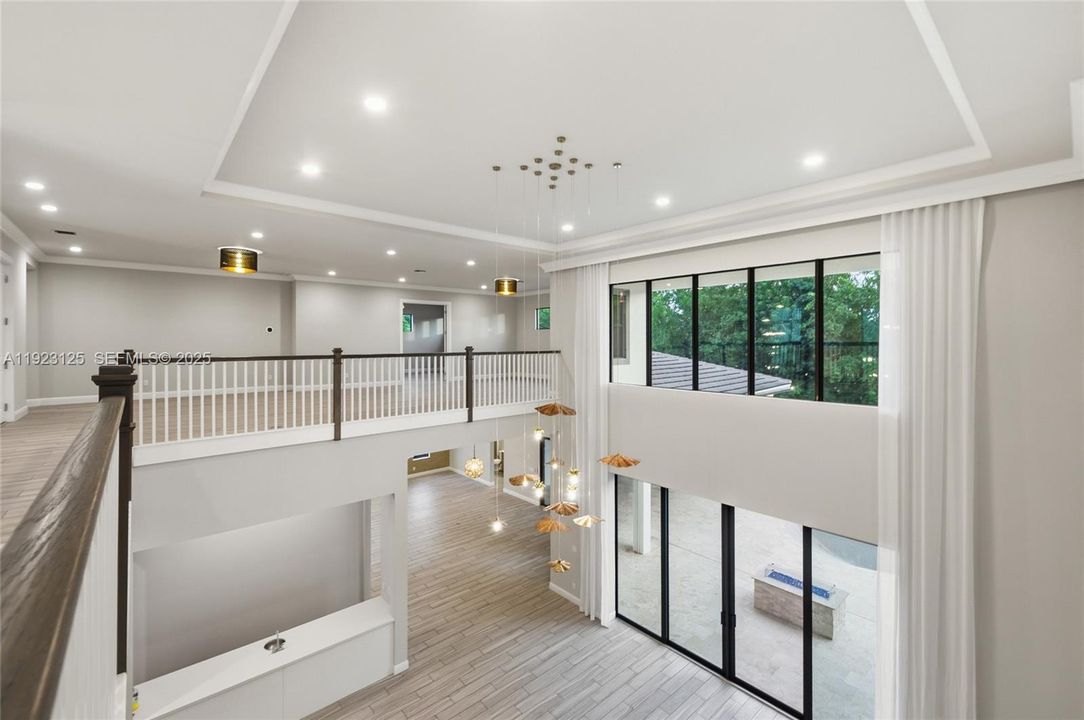 En Venta: $4,225,000 (7 camas, 8 baños, 7895 Pies cuadrados)