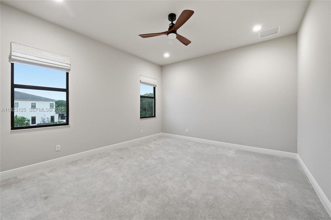 En Venta: $4,225,000 (7 camas, 8 baños, 7895 Pies cuadrados)