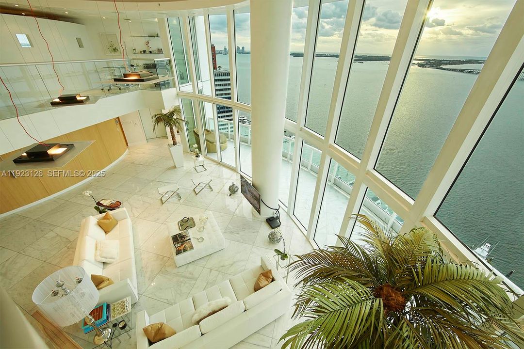 待售: $6,750,000 (4 贝兹, 5 浴室, 5730 平方英尺)