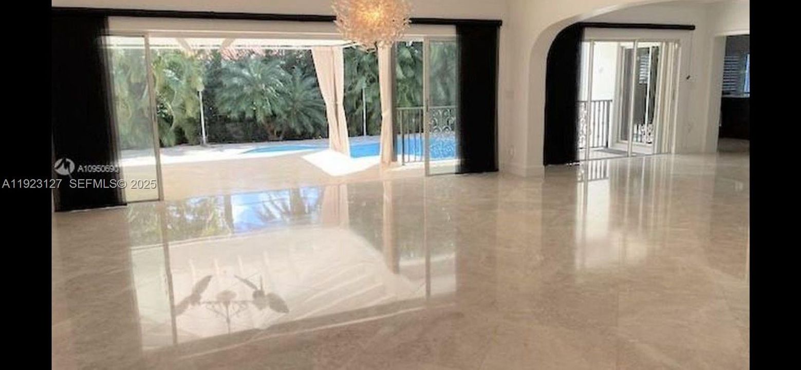 В аренду: $20,000 (3 спален, 2 ванн, 3488 Квадратных фут)