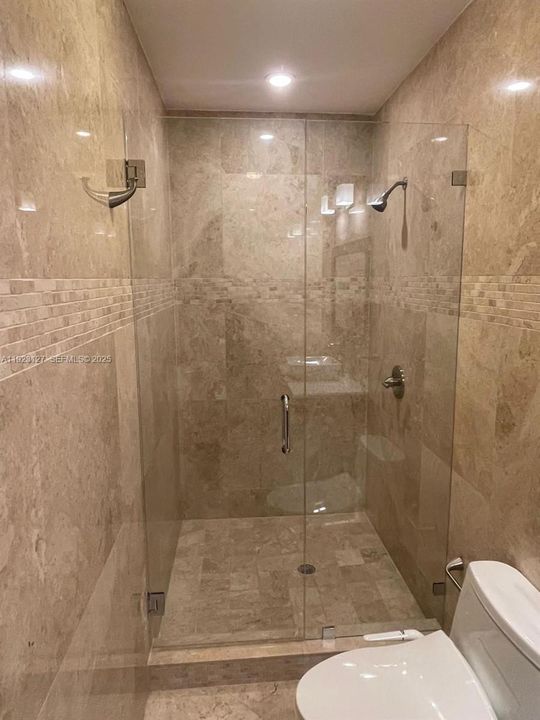 В аренду: $18,750 (4 спален, 4 ванн, 3488 Квадратных фут)