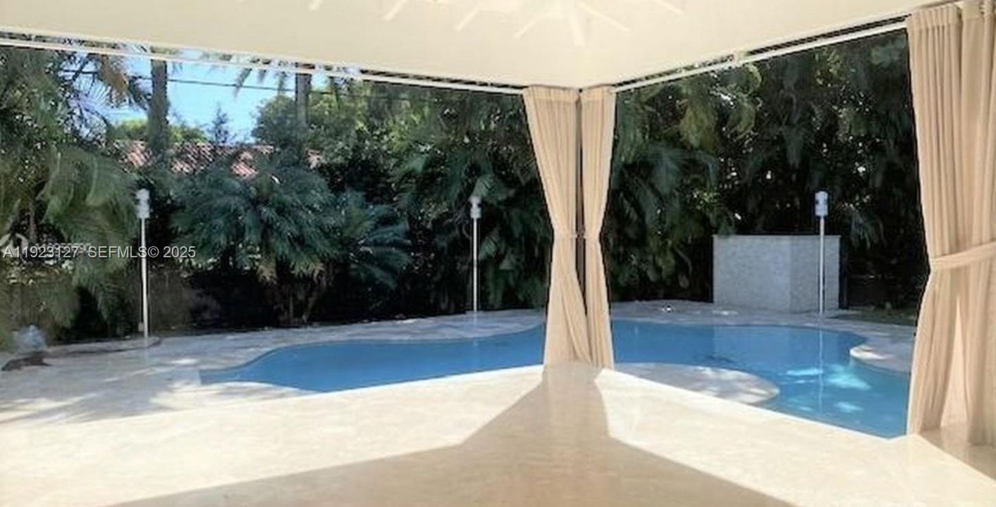 В аренду: $18,750 (4 спален, 4 ванн, 3488 Квадратных фут)