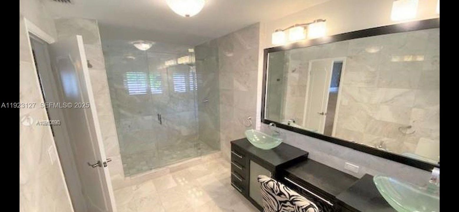 В аренду: $20,000 (3 спален, 2 ванн, 3488 Квадратных фут)