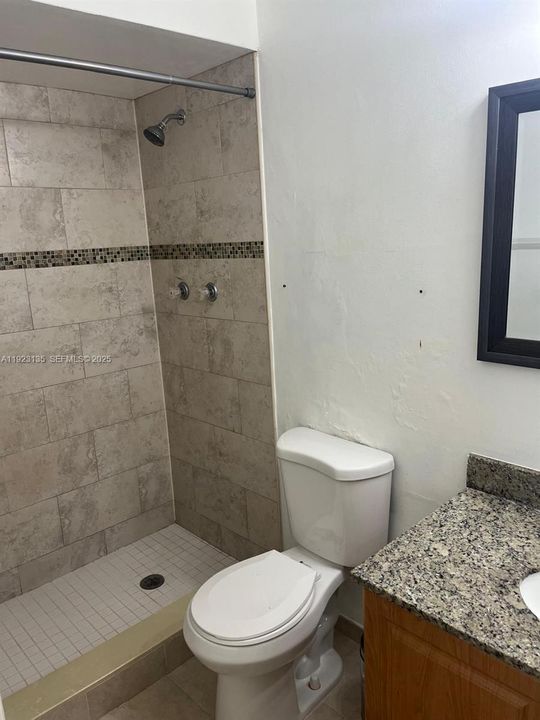 For Rent: $2,300 (2 beds, 2 baths, 2148 Square Feet)