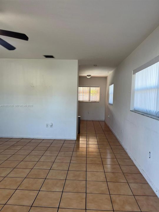 For Rent: $2,300 (2 beds, 2 baths, 2148 Square Feet)