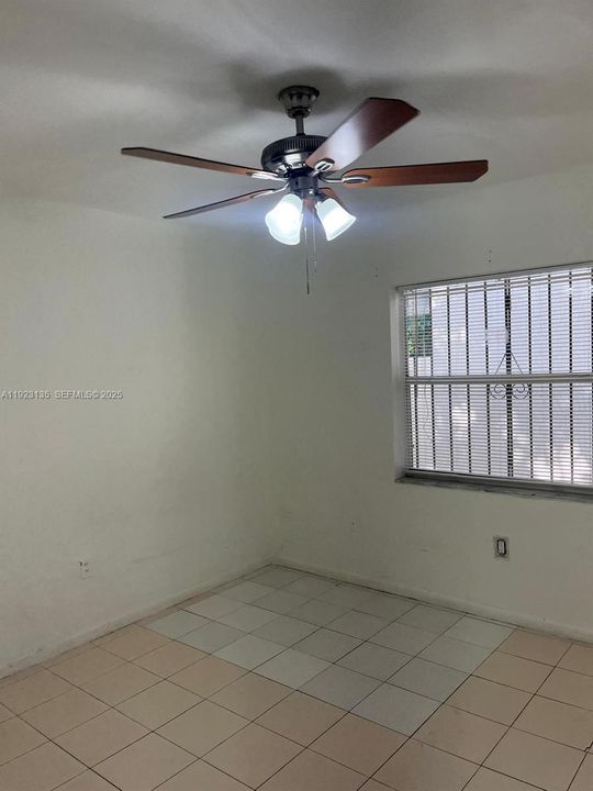For Rent: $2,300 (2 beds, 2 baths, 2148 Square Feet)