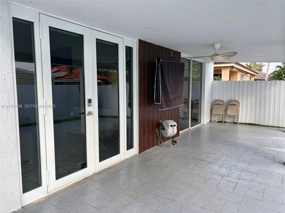 待售: $659,900 (3 贝兹, 2 浴室, 1769 平方英尺)