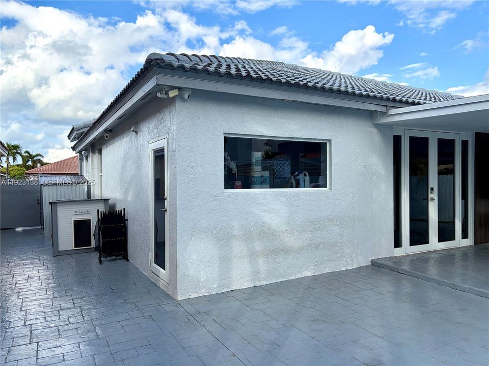 待售: $659,900 (3 贝兹, 2 浴室, 1769 平方英尺)