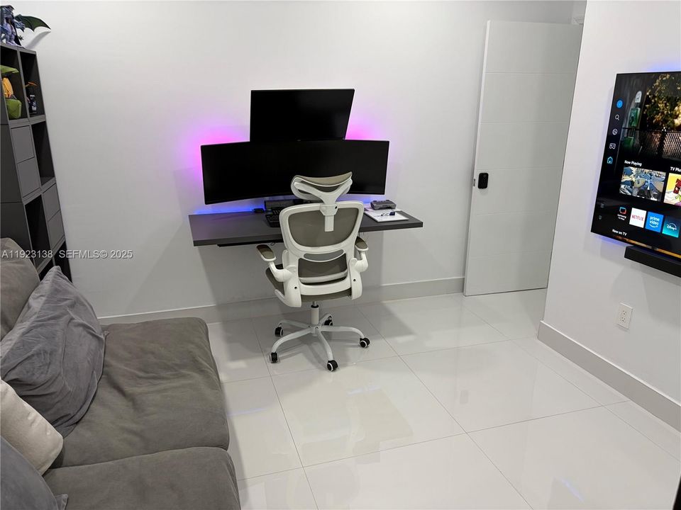 待售: $659,900 (3 贝兹, 2 浴室, 1769 平方英尺)