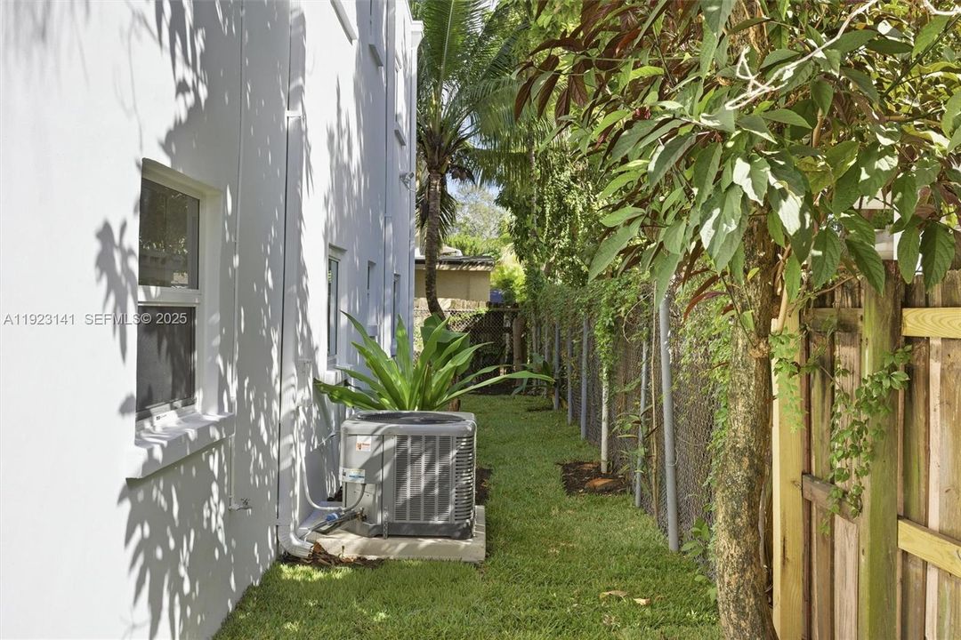 For Sale: $1,375,000 (0 beds, 0 baths, 2658 Square Feet)