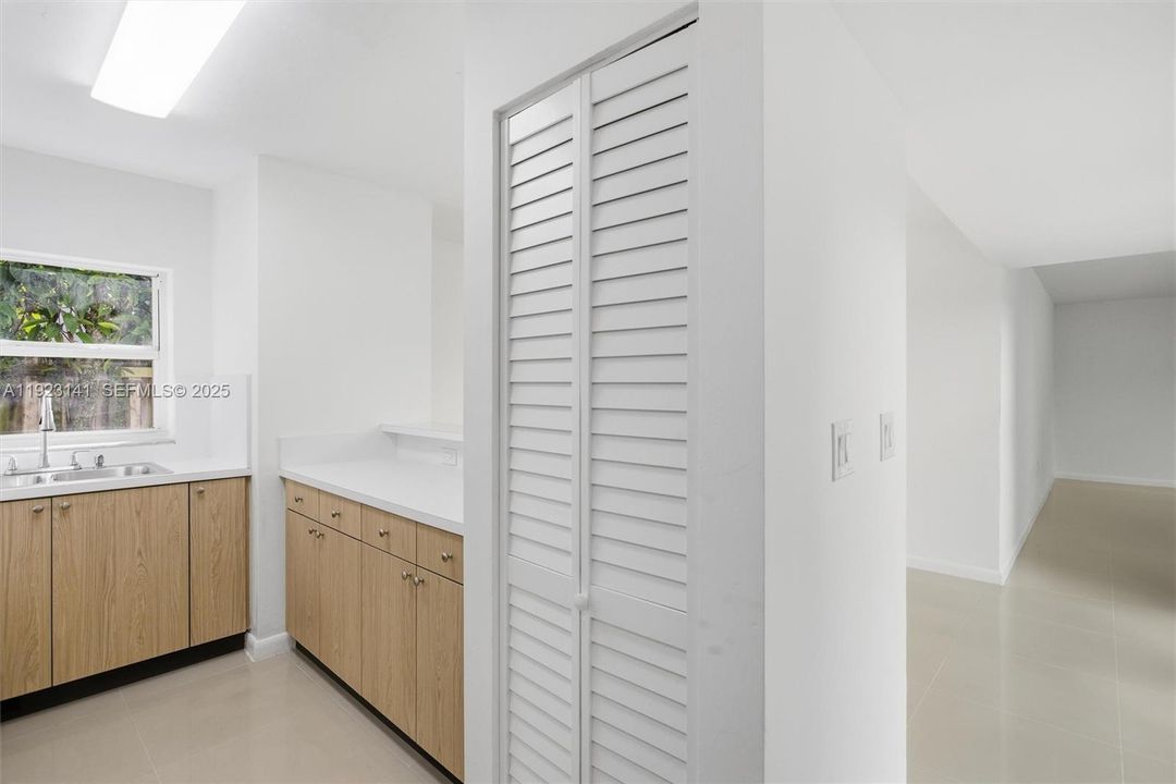 For Sale: $1,375,000 (0 beds, 0 baths, 2658 Square Feet)