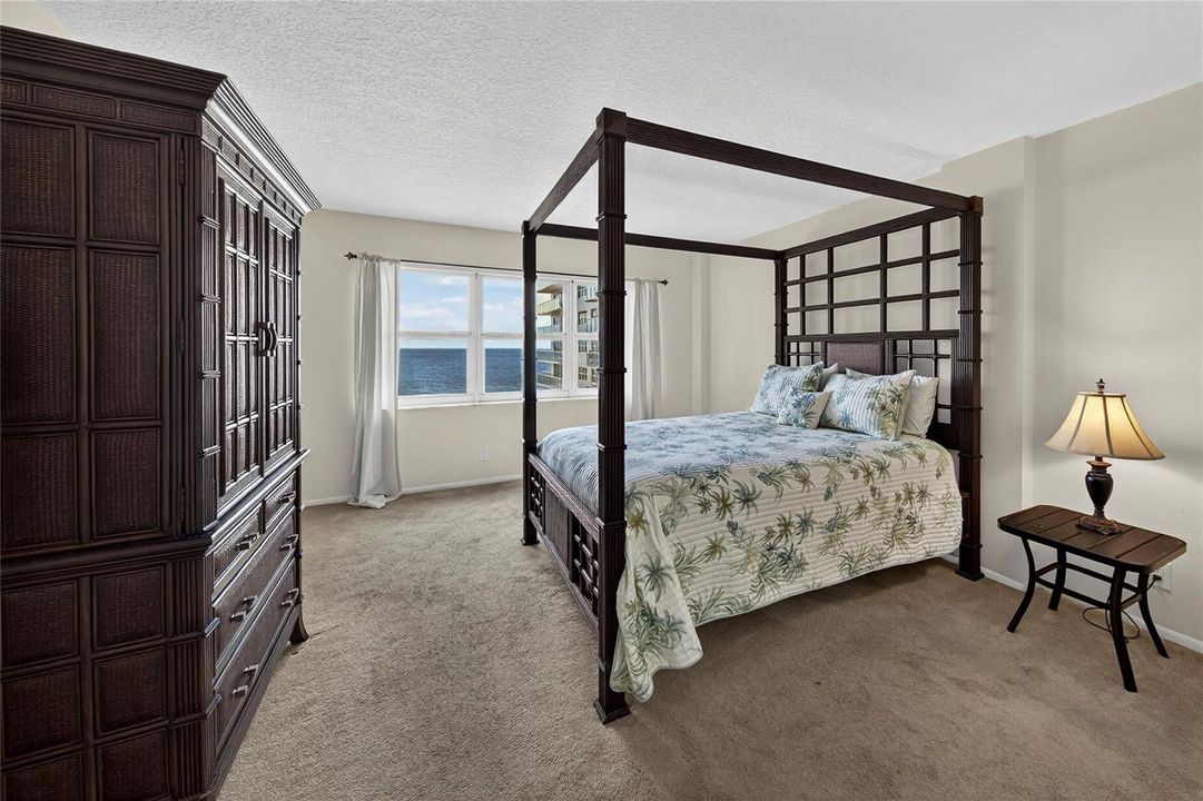 with direct ocean view
