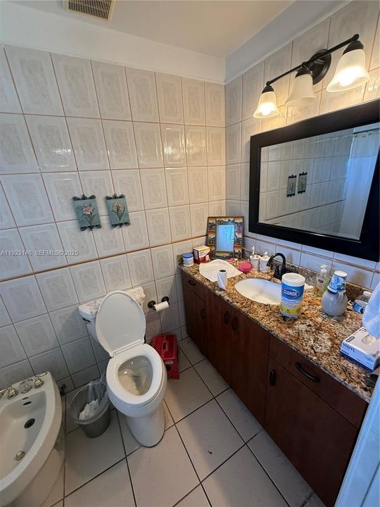 For Sale: $525,000 (3 beds, 2 baths, 1421 Square Feet)