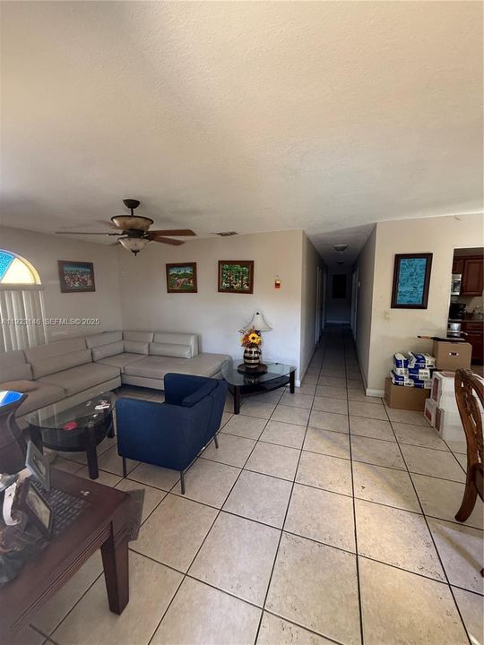 For Sale: $525,000 (3 beds, 2 baths, 1421 Square Feet)