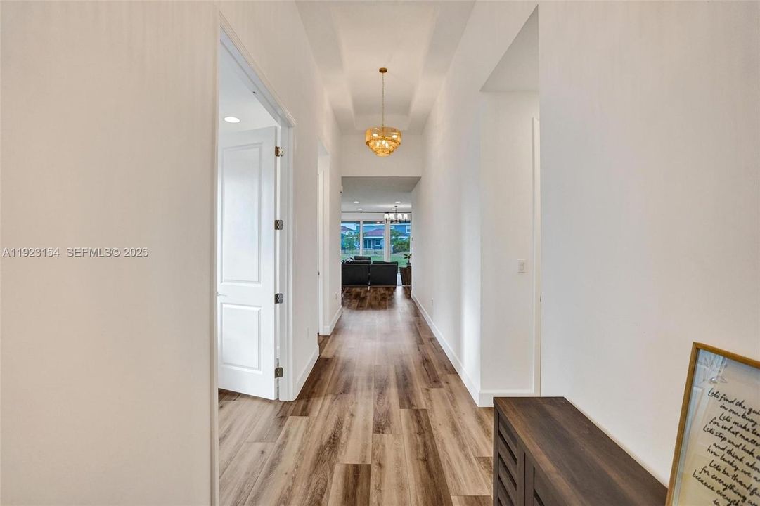 For Sale: $715,000 (3 beds, 3 baths, 2262 Square Feet)