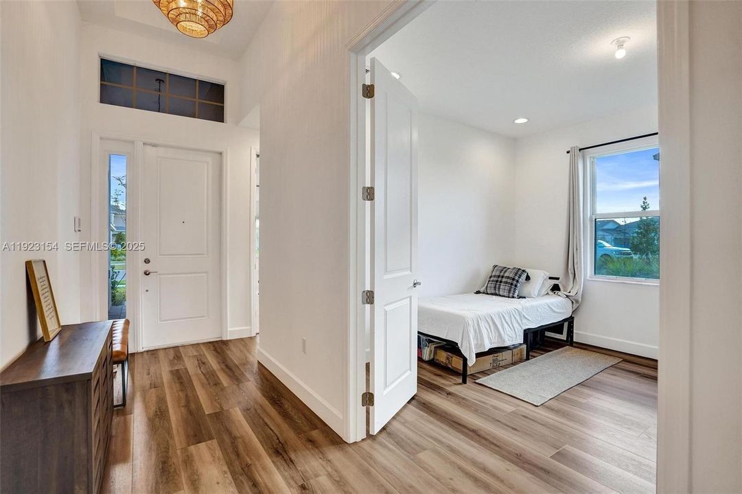 For Sale: $715,000 (3 beds, 3 baths, 2262 Square Feet)