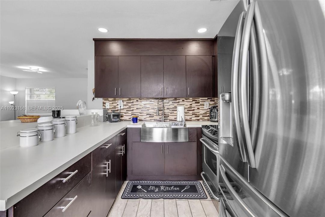 For Sale: $499,000 (3 beds, 2 baths, 1328 Square Feet)