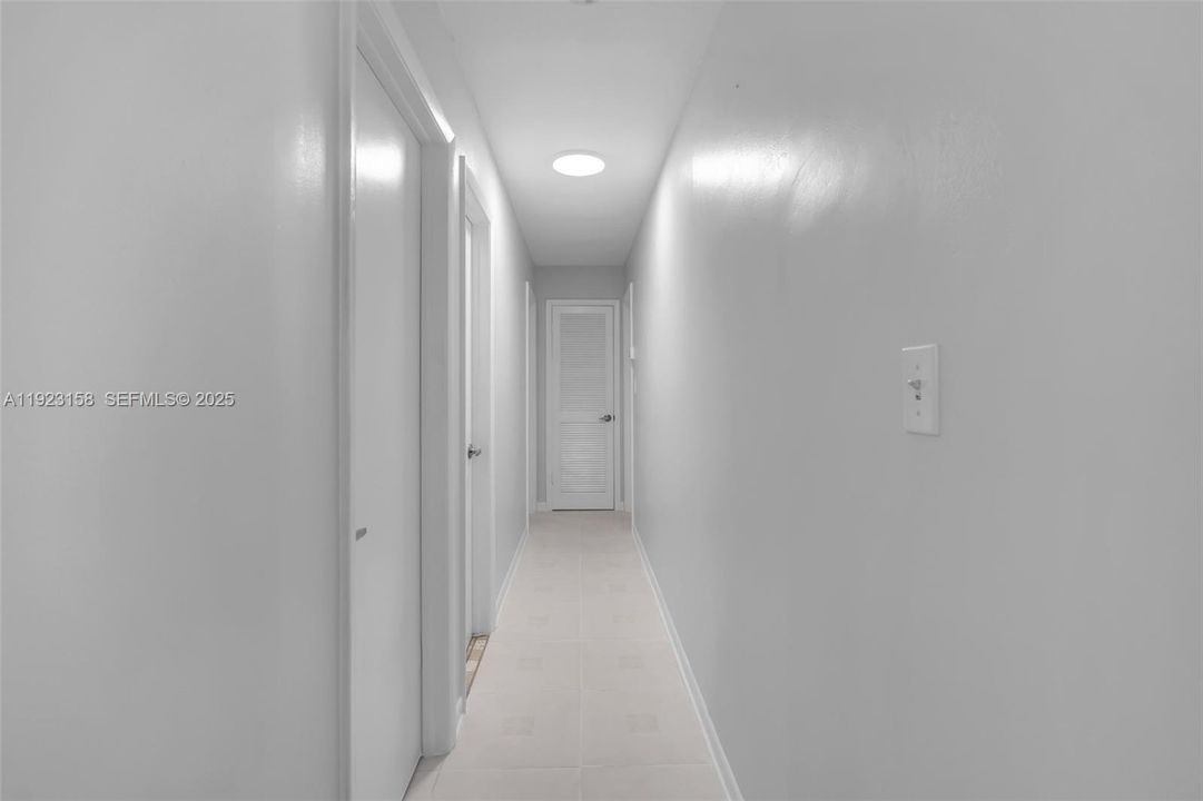 For Sale: $499,000 (3 beds, 2 baths, 1328 Square Feet)