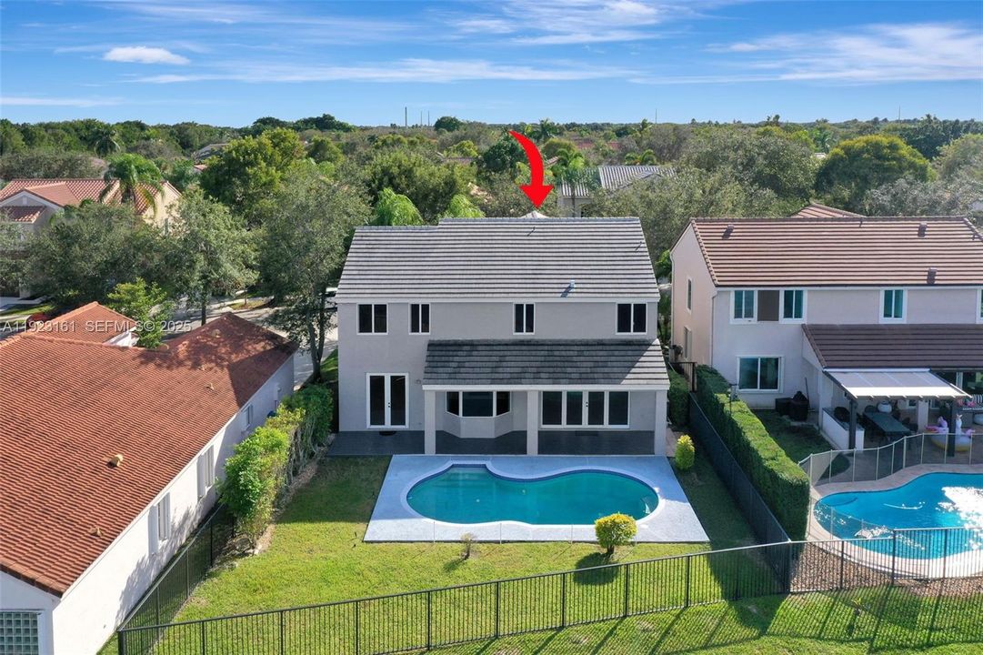 For Sale: $1,250,000 (4 beds, 2 baths, 2730 Square Feet)