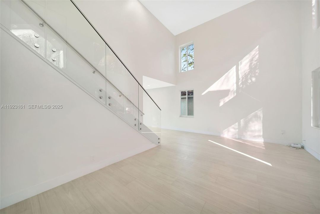 For Sale: $1,250,000 (4 beds, 2 baths, 2730 Square Feet)