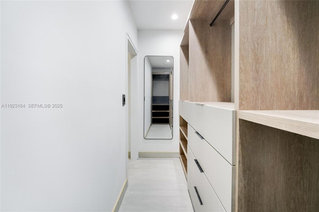 На продажу: $1,575,000 (3 спален, 2 ванн, 1547 Квадратных фут)