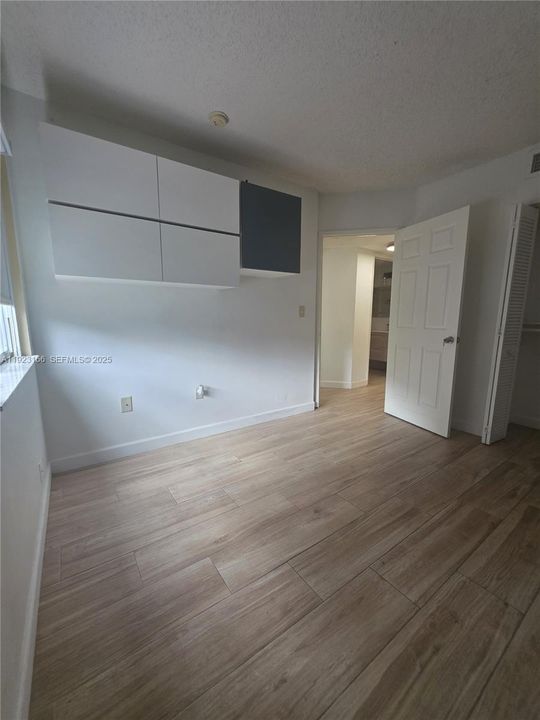 2 bedroom
