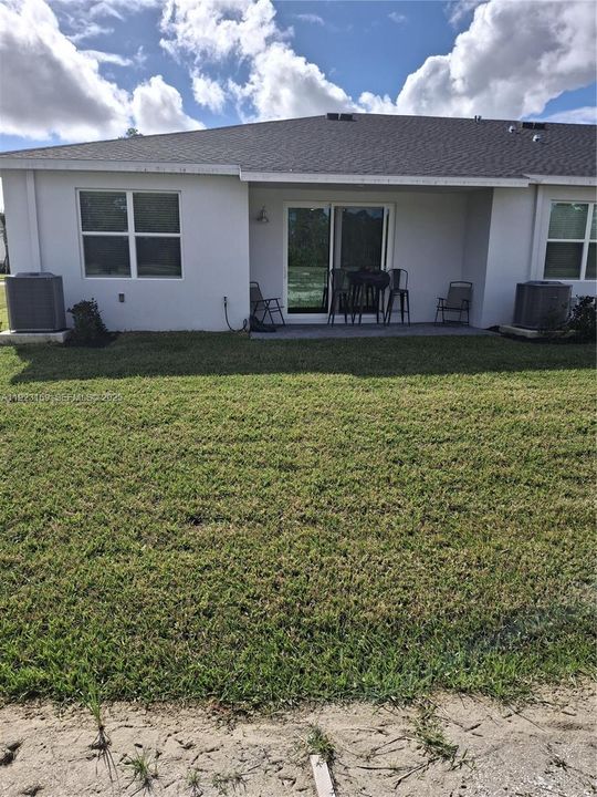 На продажу: $290,000 (3 спален, 2 ванн, 1436 Квадратных фут)