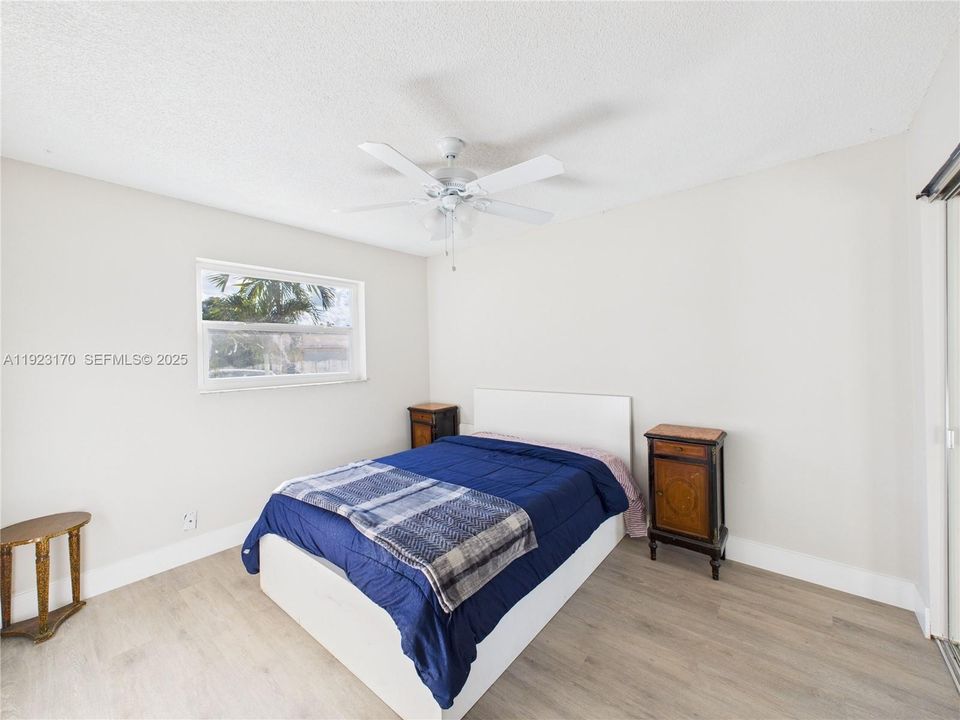 待售: $649,000 (3 贝兹, 2 浴室, 1672 平方英尺)