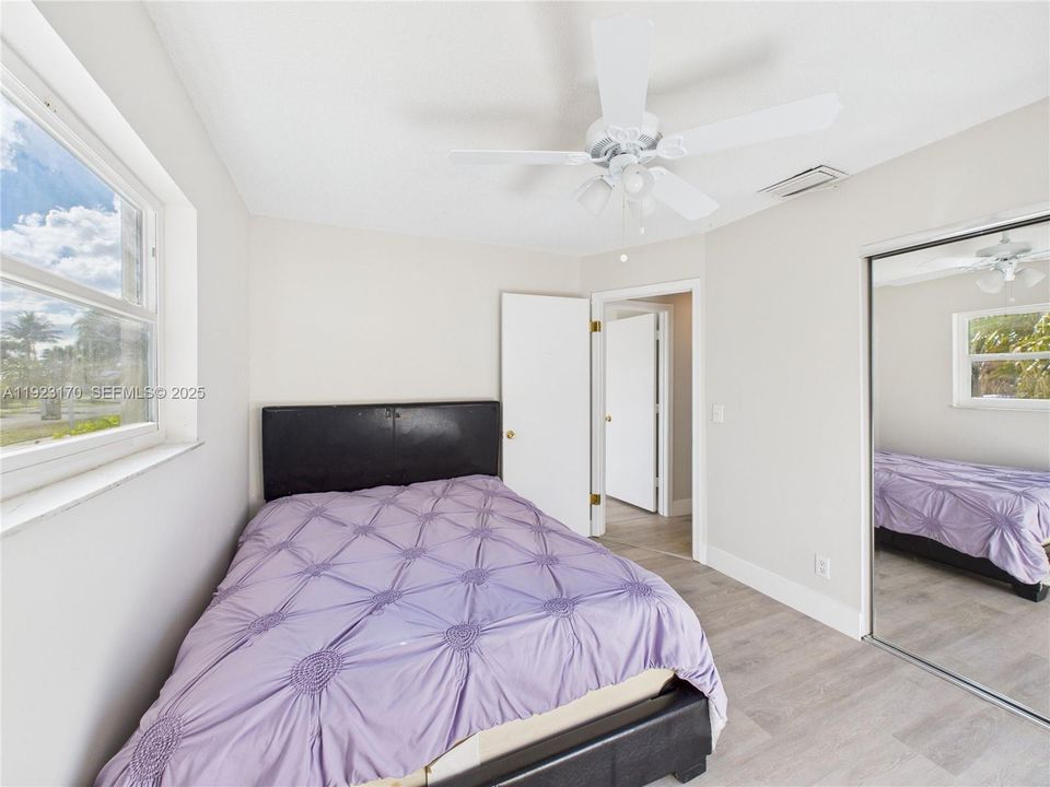 待售: $649,000 (3 贝兹, 2 浴室, 1672 平方英尺)