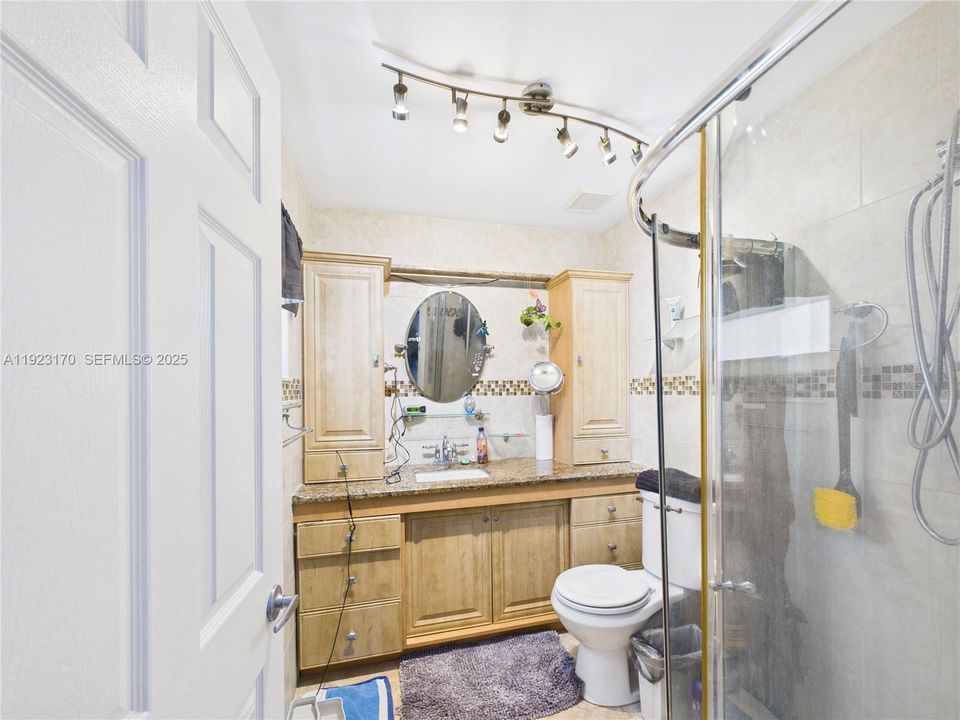 待售: $649,000 (3 贝兹, 2 浴室, 1672 平方英尺)