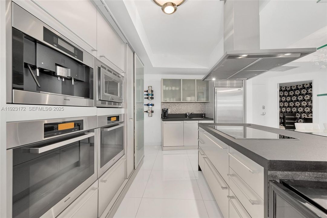 待售: $1,595,000 (2 贝兹, 2 浴室, 1499 平方英尺)