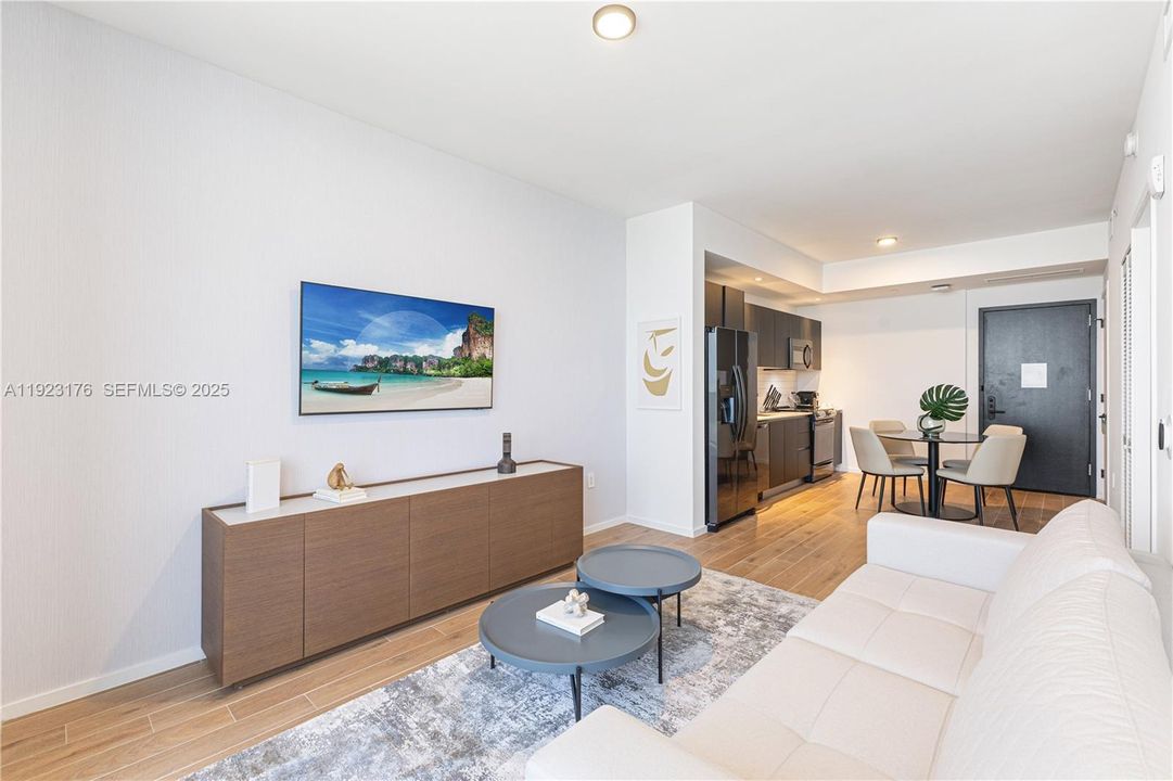 For Sale: $850,000 (1 beds, 1 baths, 509 Square Feet)