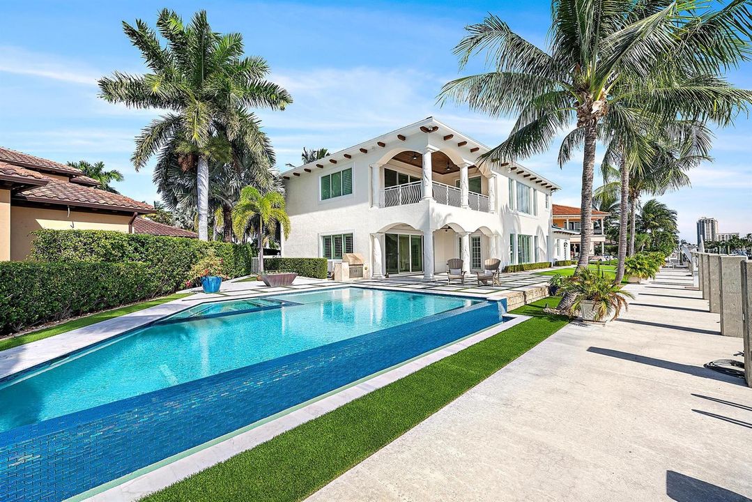 1021 Coral Way-4