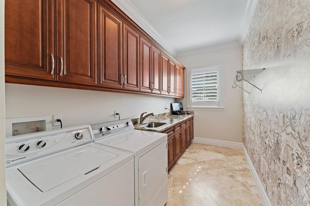 Laundry upstairs