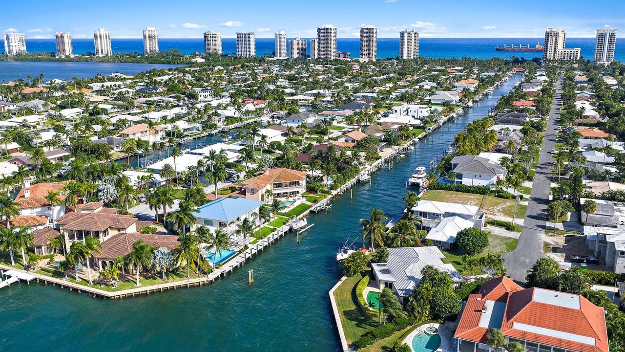 1021 Coral Way-16
