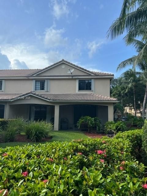 出租: $3,975 (4 贝兹, 2 浴室, 1790 平方英尺)