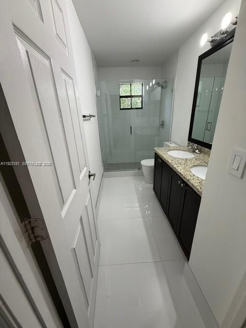 出租: $3,975 (4 贝兹, 2 浴室, 1790 平方英尺)