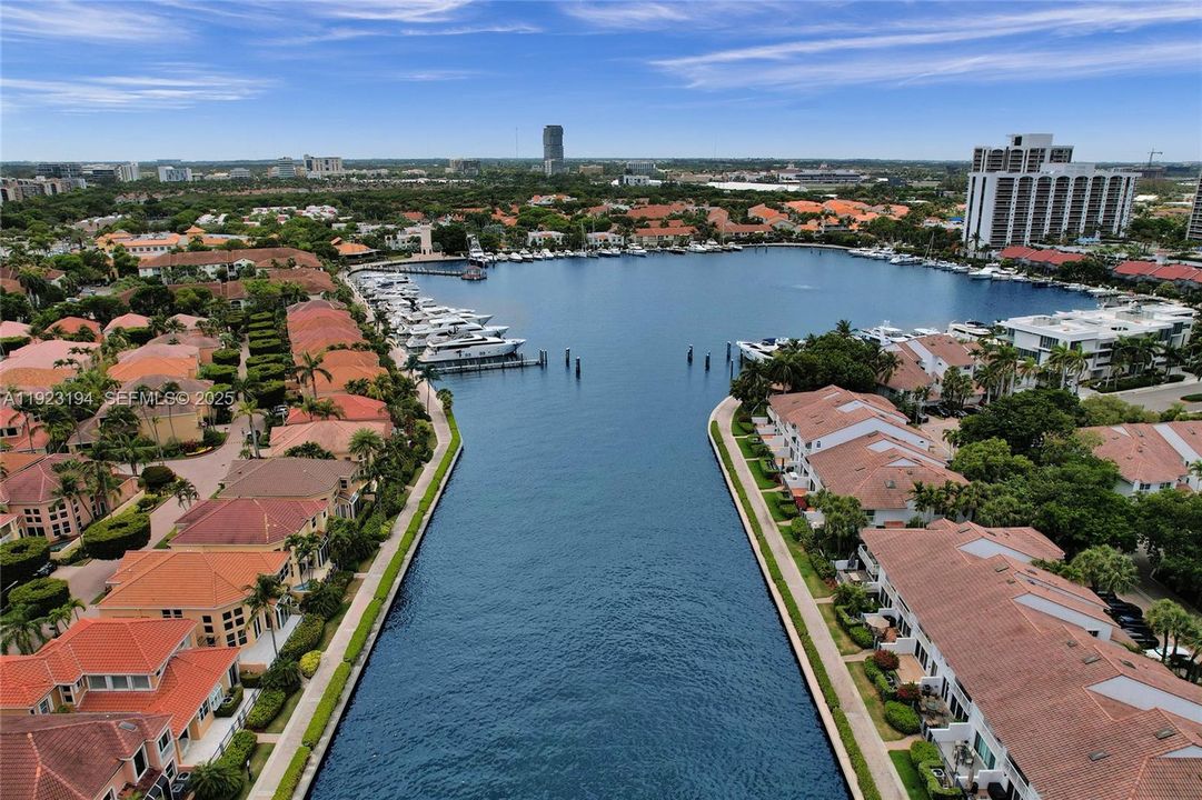 For Rent: $11,500 (5 beds, 3 baths, 2842 Square Feet)