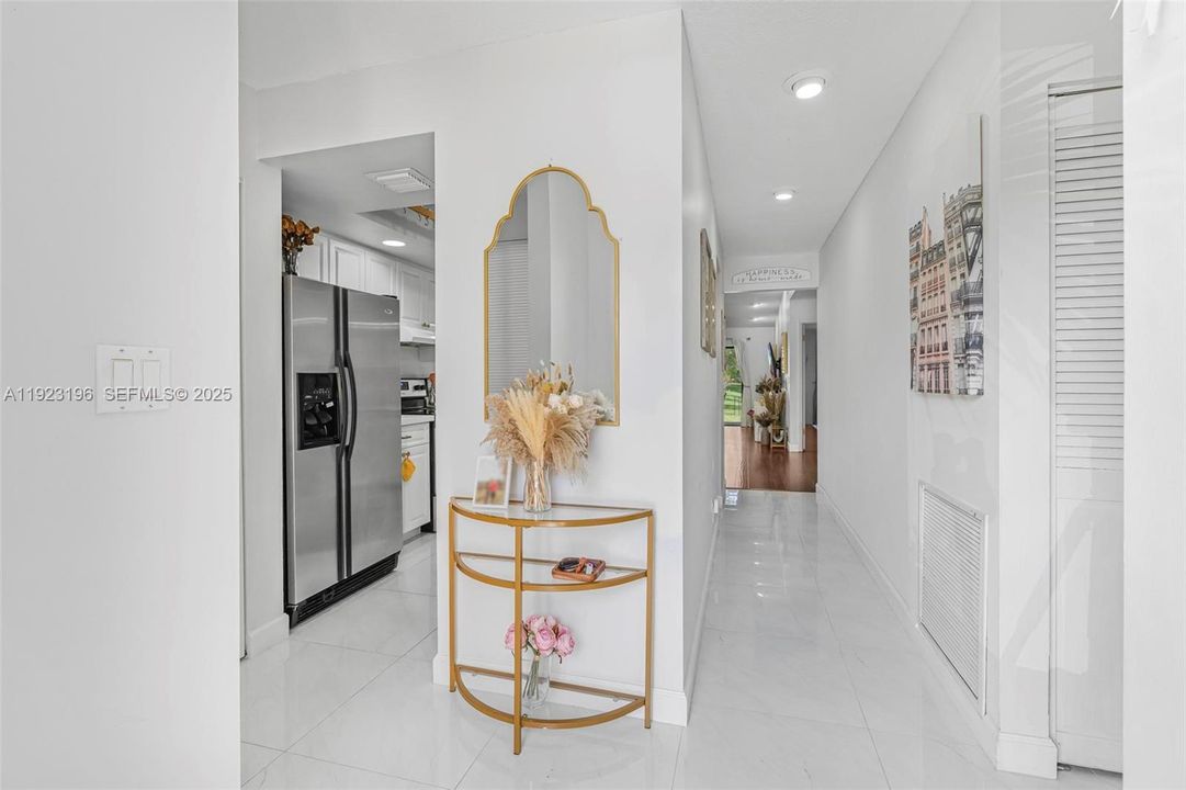 For Sale: $448,999 (3 beds, 2 baths, 1432 Square Feet)