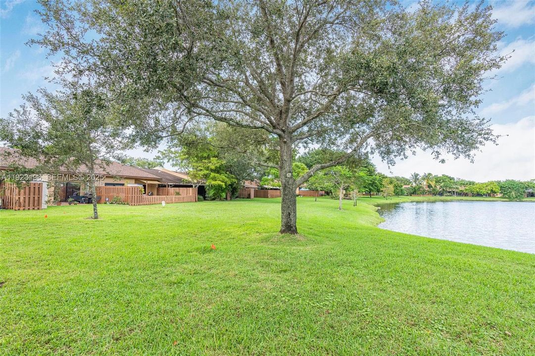 For Sale: $448,999 (3 beds, 2 baths, 1432 Square Feet)