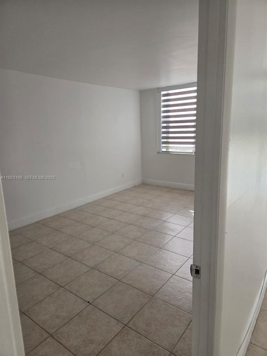 В аренду: $1,690 (1 спален, 1 ванн, 826 Квадратных фут)