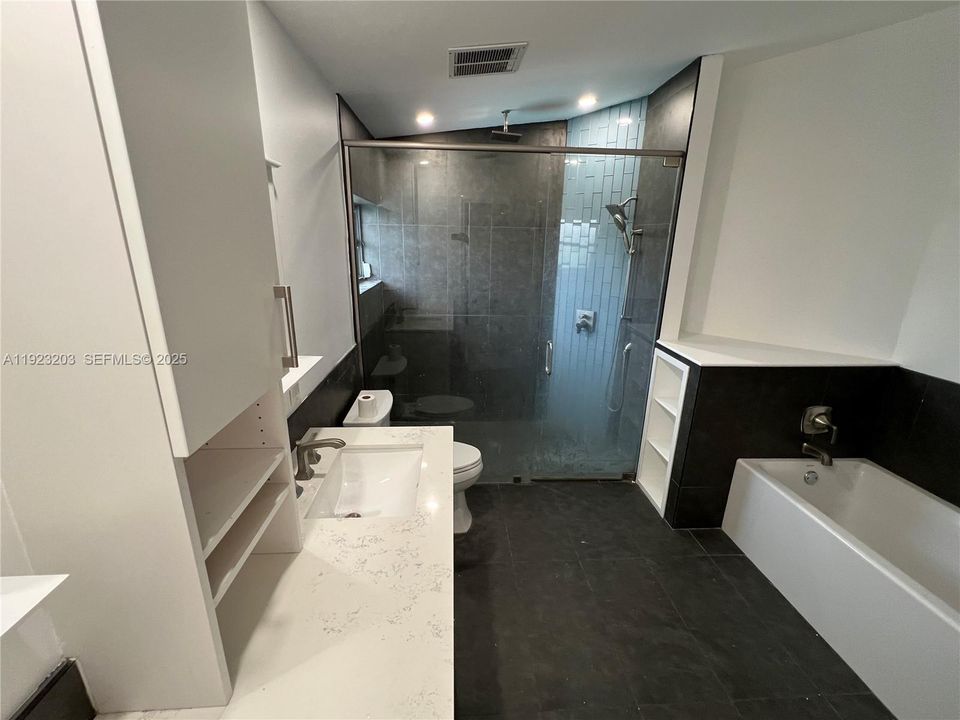 For Sale: $649,999 (3 beds, 2 baths, 1908 Square Feet)