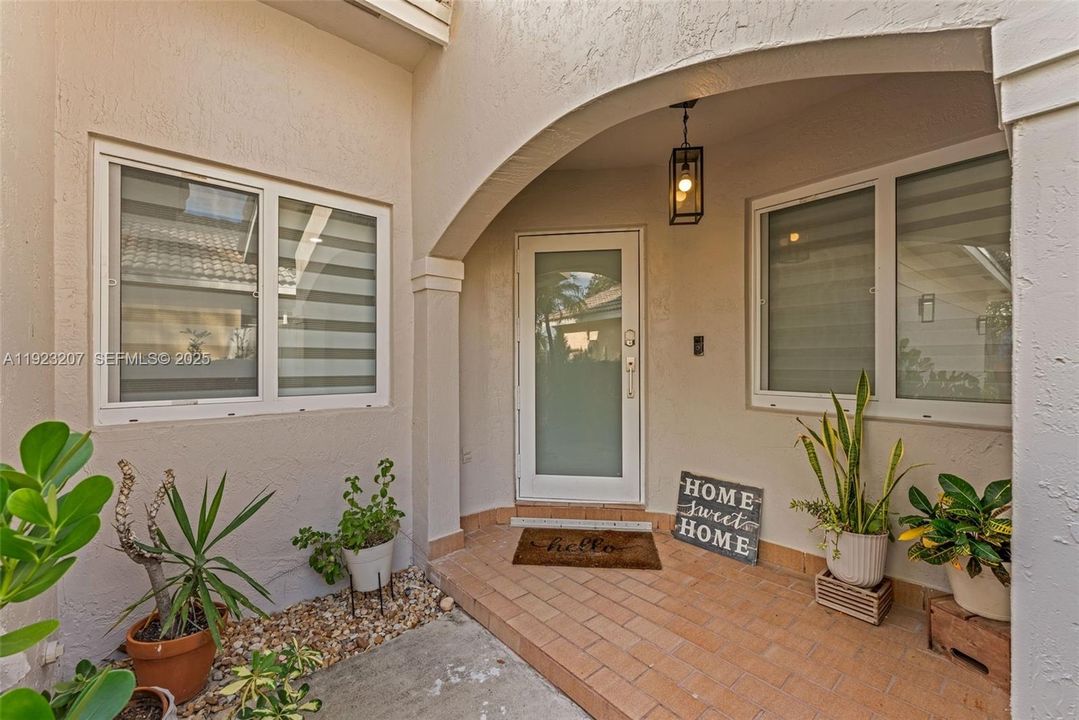 待售: $615,000 (3 贝兹, 2 浴室, 1412 平方英尺)