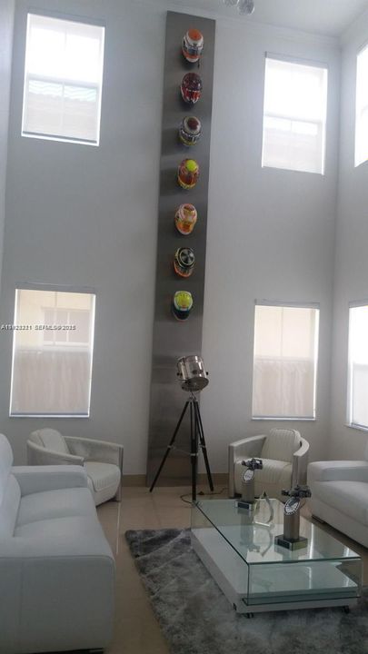 For Rent: $5,500 (4 beds, 4 baths, 3053 Square Feet)