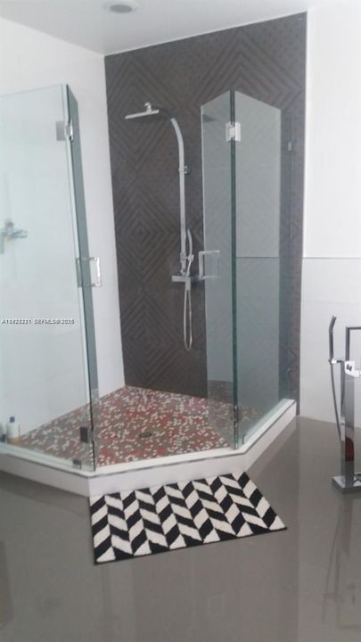 For Rent: $5,500 (4 beds, 4 baths, 3053 Square Feet)