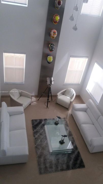 For Rent: $5,500 (4 beds, 4 baths, 3053 Square Feet)