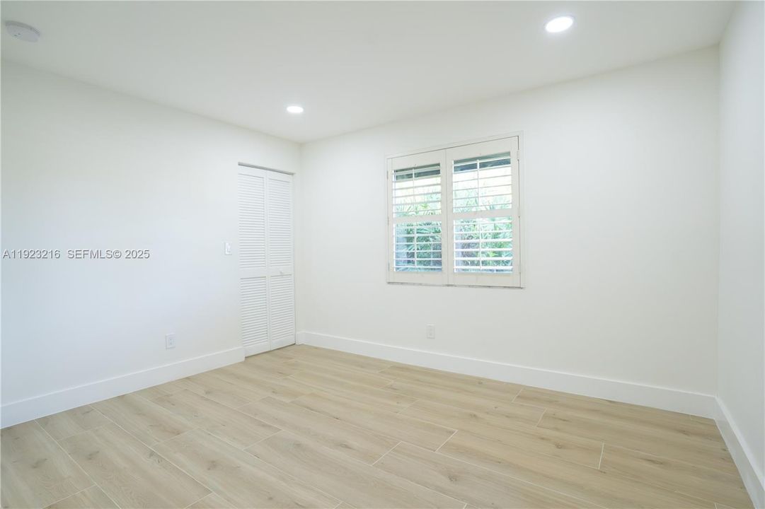 В аренду: $4,000 (3 спален, 2 ванн, 2433 Квадратных фут)